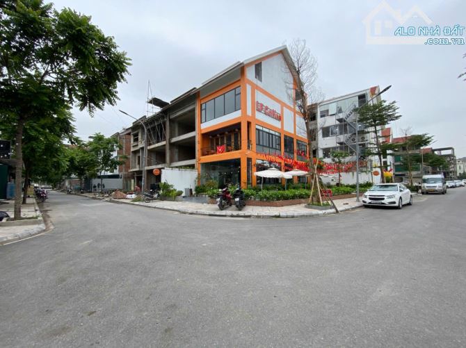 Qũy liền kề biệt thự Bảo Sơn, DT 131m2-370m2, giá mềm nhất khu - 7
