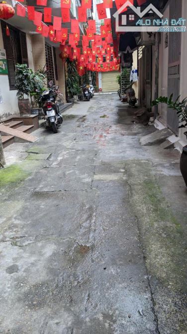 Bán gấp nhà Cầu Giấy, ô tô đỗ cửa,  MT 5.2m, giá nhỉnh 10 tỷ - 3