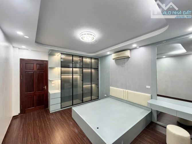 Cần bán nhanh nhà đẹp Trần Đại Nghĩa ngõ thông 2 thoáng 36/42 10 tỷ . - 3