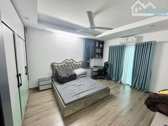ĐÀO TẤN - 25M x 6T, LÔ GÓC CỬA SỔ 2 BÊN, TẶNG NỘI THẤT ĐẸP - Ô TÔ DỪNG ĐỖ 24/24 - 3