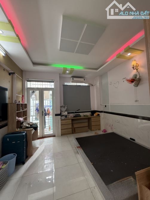 HUỲNH VĂN NGHỆ - PHAN HUY ÍCH - TÂN BÌNH - NHÀ 2 TẦNG - 44M2 - VUÔNG A4 - 3.X TỶ - 3