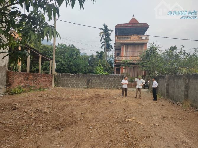 Cần bán nhanh lô đất full thổ cư tại Lâm Sơn - Lương Sơn DT 407m2, giá chỉ 3,8 tỷ - 3