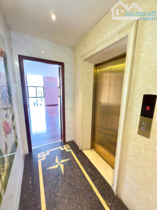 Nhà Nguyễn Văn Huyên 52M 7 tâng thang máy ô tô tránh - 3