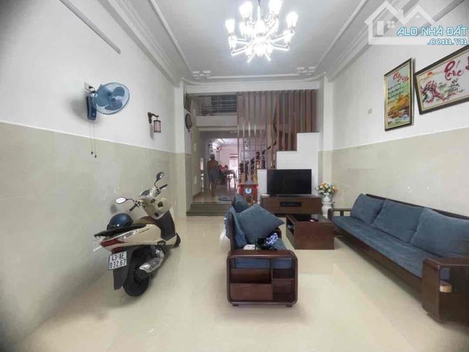 NHÀ  ĐẸP 3 TẦNG ĐƯỜNG BÌNH HÒA 11 KHUÊ TRUNG CẨM LỆ CẠNH CÔNG VIÊN CHỈ 6 X TỶ - 3