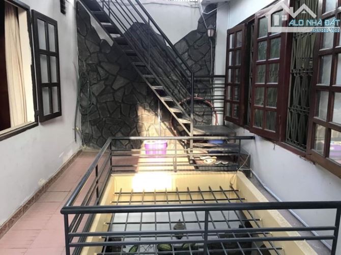 Bán nhà 2 tầng đường ô tô XVNT .Diện tích khủng 177 m2. Giá 21.9 tỷ ,Phường 26 Bình Thạnh - 3