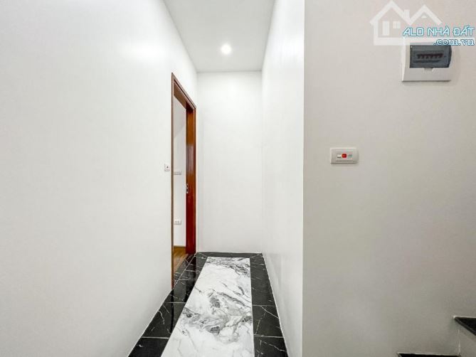Cần bán gấp nhà mới Tây Hồ Thang Máy 8 tầng diện tích 45m2 13,55 tỷ. - 3