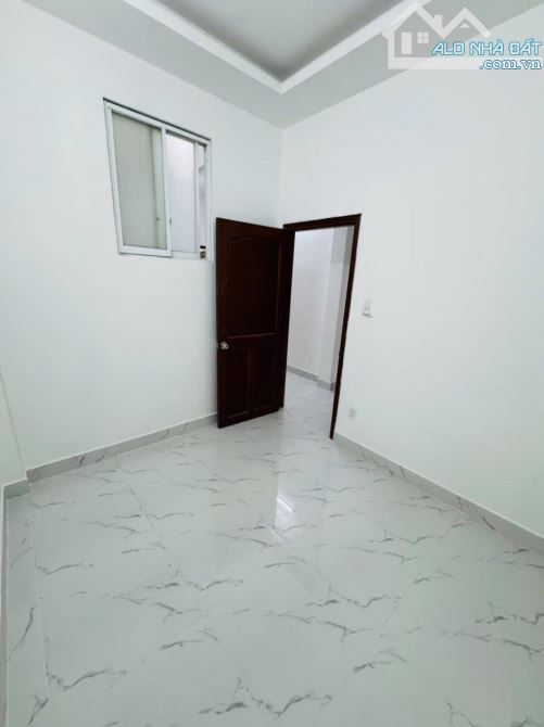 💥BÁN GẤP NHÀ LIÊN KHU 5-6, HẺM Ô TÔ TRÁNH - 3 TẦNG MỚI ĐẸP - 4x15 SHR - 3
