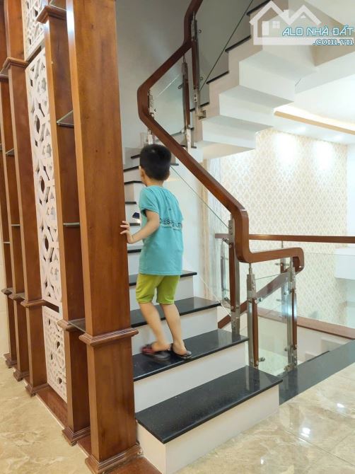 HXH VIP 416 Dương Quảng Hàm 4,5mx14m Trệt 4 Lầu ST Giá chỉ 11,9 tỷ - 3