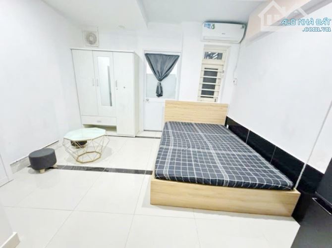 Cần Bán Gấp CHDV 7PN cạnh Ngô Đức Kế B.Thạnh 5tầng 235m2 cách MT 5m 6ty5 còn TL - 3