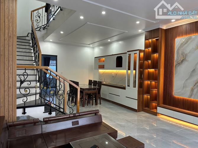 Bán căn Biệt thư tân cổ điển 3 Tầng kiệt Châu Văn Hùng View Trường Mầm Non Hoa Hồng - Lại - 3