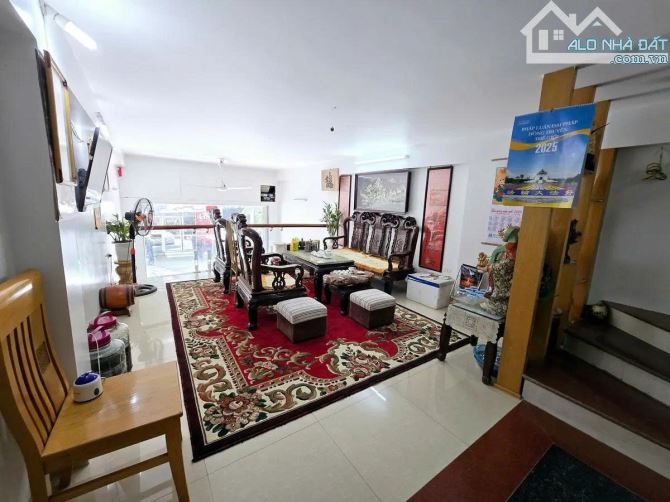 NHÀ LIỀN KỀ - TỐ HỮU – 50M – 8 TẦNG THANG MÁY VỈA HÈ – MT 4M – 18,4 TỶ - 4