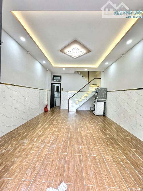 Bán nhà quận 11 - 5 tầng CHDC 7 phòng dòng tiền 38tr/th - Hẻm xe tải 8,8 tỷ - 4
