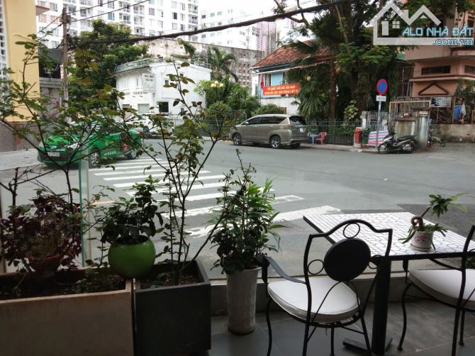BÁN NHANH TOÀ NHÀ MẶT TIỀN Q1 (8 X 20M)8 TẦNG ,THU NHẬP 170TR/THÁNG ,NHÀ GIÁ TỐT - 4