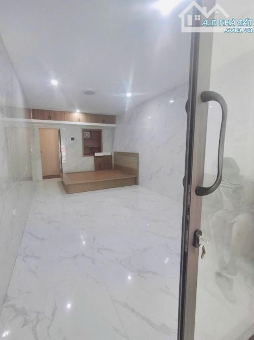 40m Nhà 2 mặt thoáng- Kinh Doanh - Ô tô đỗ tại cửa 2,68 tỉ thạch bàn - 4