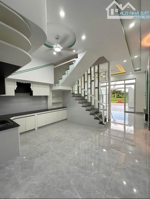 CẦN BÁN NHÀ 100M2 – XÃ HƯNG LONG, BÌNH CHÁNH – GẦN KDC & CHỢ – GIÁ CHỈ 1 TỶ 150 TRIỆU - 4