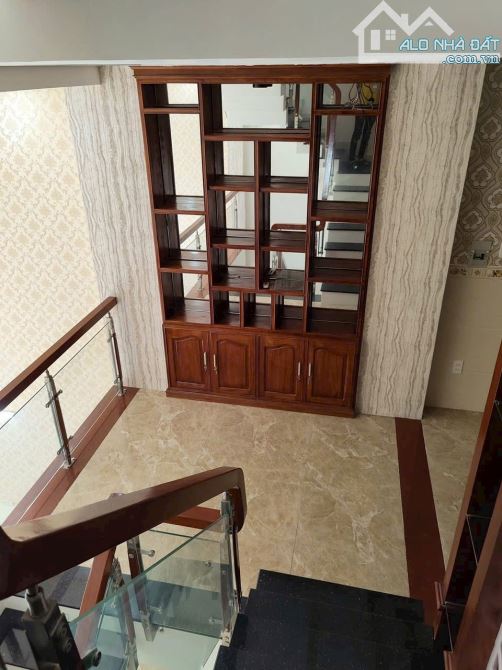HXH VIP 416 Dương Quảng Hàm 4,5mx14m Trệt 4 Lầu ST Giá chỉ 11,9 tỷ - 4