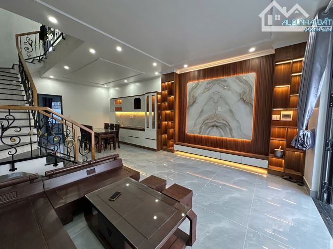 Bán căn Biệt thư tân cổ điển 3 Tầng kiệt Châu Văn Hùng View Trường Mầm Non Hoa Hồng - Lại - 4