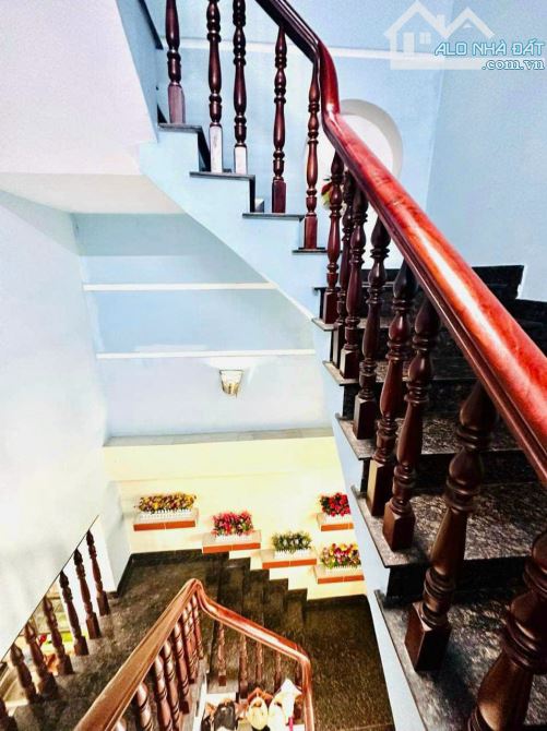 HẺM 8M KÊNH TÂN HÓA - TÂP PHÚ - 4M X 18M - 4 TẦNG - 7,3 TỶ - 5