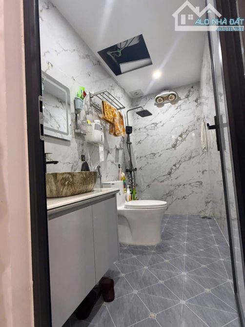 🏡 Chỉ 3tỷ 1xx bạn đã sở hữu cho mình cùng gia đình căn nhà 3 tầng tại Tự lập - Đặng Cương - 5