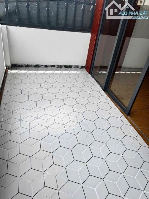 Nhà Đẹp 1 Trệt 1 Lửng 1 Lầu – Thông Cao Lỗ Q8 – Hẻm Thông Thoáng – 5,2 Tỷ TL - 5