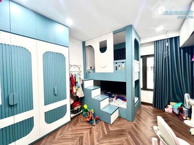 Bán nhà Bạch Mai 31m2, 6T, mt 4.3m đẹp gần phố, ngõ rộng thoáng, sổ đẹp. Giá 8.7 tỷ