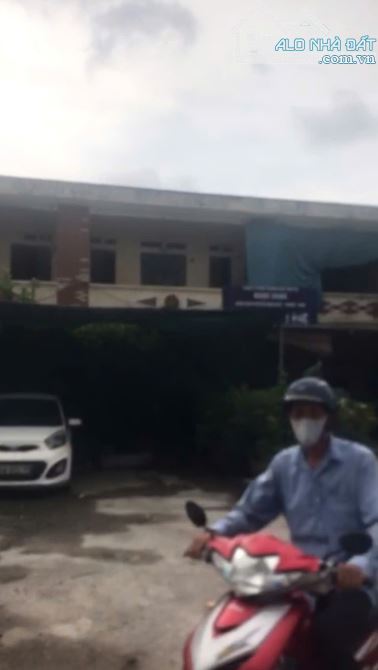 Cho thuê mặt bằng mặt phố 308d minh khai và mặt bằng 300m2 khu đầm trệ, lĩnh nam Cho thuê mặt bằng mặt phố 308d minh khai và mặt bằng 300m2 khu đầm trệ, lĩnh nam