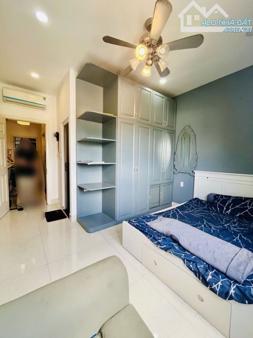 Bán Nhà Thạnh Lộc Q12 - 60M2 ( 4 x 15m ) - 5Tầng - Hẻm HXH 8m  -  Chỉ 5,5Tỷ. - 5