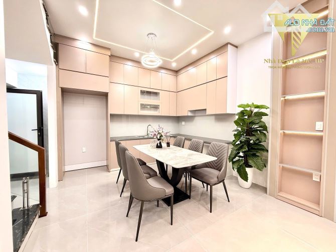 Bán Nhà Mặt Ngõ Trần Ô Tô Đỗ Cửa Ngõ Nông Đẹp - 5