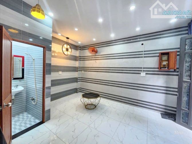 🔥HƠN 2 TỶ KIẾM ĐÂU RA NHÀ HẺM XE HƠI VINFAST, 20M2, NGANG 4M - Ở GÒ VẤP - 5