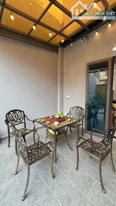 Bán nhà 4 tầng thang máy, mặt đường nhánh Nguyễn cộng hoà, 131m2, giá 12 tỷ - 6