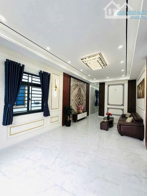 💥 CƠ HỘI SỞ HỮU NGAY CĂN NHÀ CẤP 4 RỘNG RÃI, VỊ TRÍ ĐẸP – GIÁ CỰC TỐT 620 TRIỆU - SHR - 6