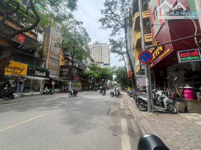 BÁN TÒA BULLDING  10 TẦNG MẶT PHỐ NGUYÊN HỒNG, 2 MẶT PHỐ, DT 120M* MT 17M* GIÁ 105 TỶ - 6