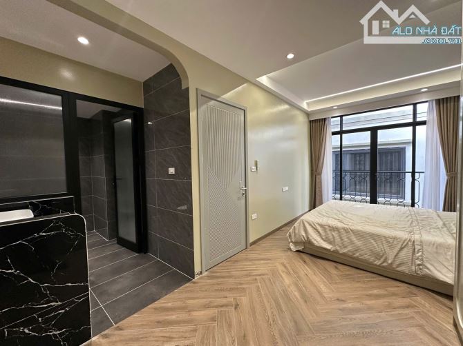 Hiếm! Nhà cực đẹp 40m2x6T thang máy. Full nội thất, 2 mặt thoáng, cách phố 15m phố Xã Đàn. - 6