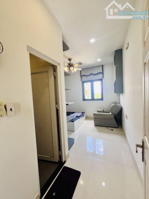 Bán Nhà Thạnh Lộc Q12 - 60M2 ( 4 x 15m ) - 5Tầng - Hẻm HXH 8m  -  Chỉ 5,5Tỷ. - 6