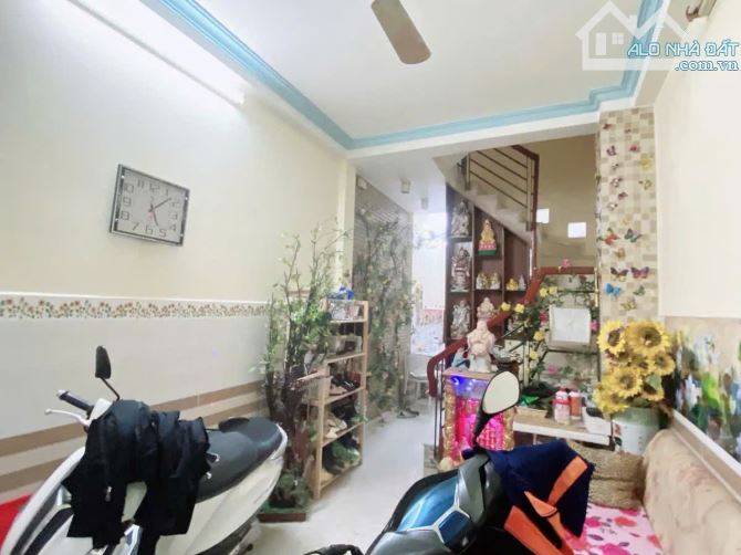 🔥 Bán nhà.Cách Hẻm Xe Tải 2 Căn – Nhà 4 Tầng – Trung Tâm Quận 10.Giá tốt khu vực - 3