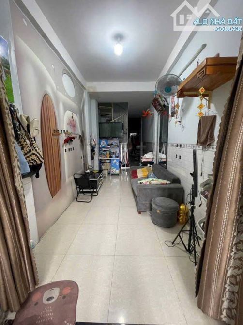 💥CHỐT GẤP💥 BÙI ĐÌNH TUÝ - BÌNH THẠNH - GẦN HXH - BÁN ĐẤT TẶNG NHÀ - 41 M2 - 2 TẦNG - 6