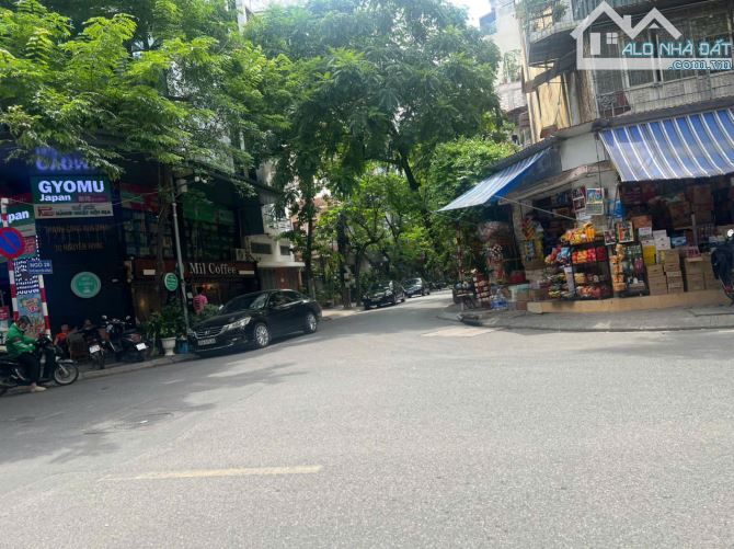 BÁN TÒA BULLDING  10 TẦNG MẶT PHỐ NGUYÊN HỒNG, 2 MẶT PHỐ, DT 120M* MT 17M* GIÁ 105 TỶ - 7