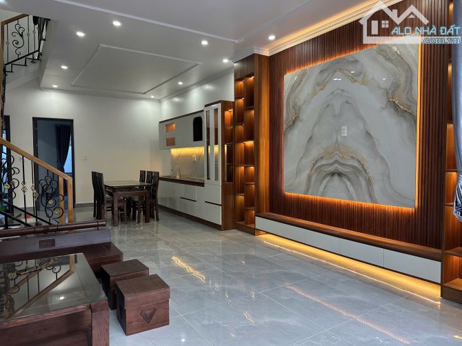 Bán căn Biệt thư tân cổ điển 3 Tầng kiệt Châu Văn Hùng View Trường Mầm Non Hoa Hồng - Lại - 7
