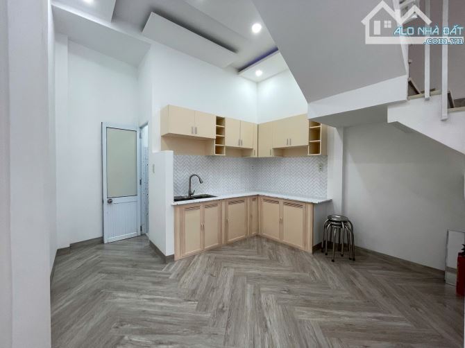 bán nhà phố gần biển gần chợ đêm 52m2 ngang 4 mặt tiền Nguyễn Thị Minh Khai - 7