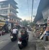 PHẠM VĂN ĐÔNG  NHÀ CẤP4 98m 31 TỶ LÔ GÓC MẶT TIỀN 6m 2 THOÁNG NỠ HẬU Ô TÔ TRÁNH NGÕ 6m