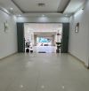 Nhà Mặt Tiền .4 Lầu . Nguyễn Văn Quá . Quận 12 . 4.1 x23 . Nhỉnh hơn 12 tỷ