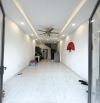 Hiếm -Nhà 3 tầng - 31m chỉ 2,5 tỉ - TT thật tại LBien