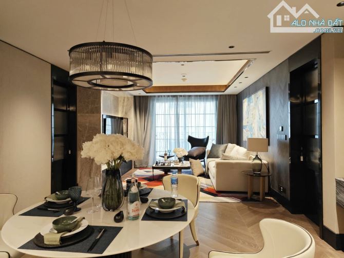 Chuyển nhượng căn hộ The Grand Hà Nội, 22 Hàng Bài,Hoàn Kiếm, 3 ngủ, 152 m2 chỉ 98 tỷ