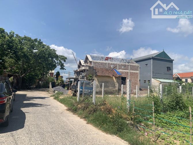 Bán nhanh lô đất đẹp trung tâm Đồng Hới