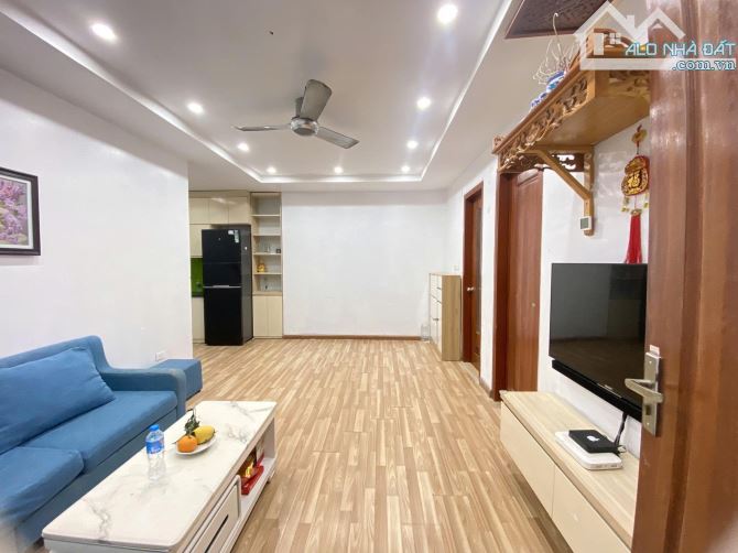Bán Nhà Mới Xây Kim Giang - Ngõ Nông, Full Nội Thất, 3 Phòng Ngủ, Giá 6.9 Tỷ