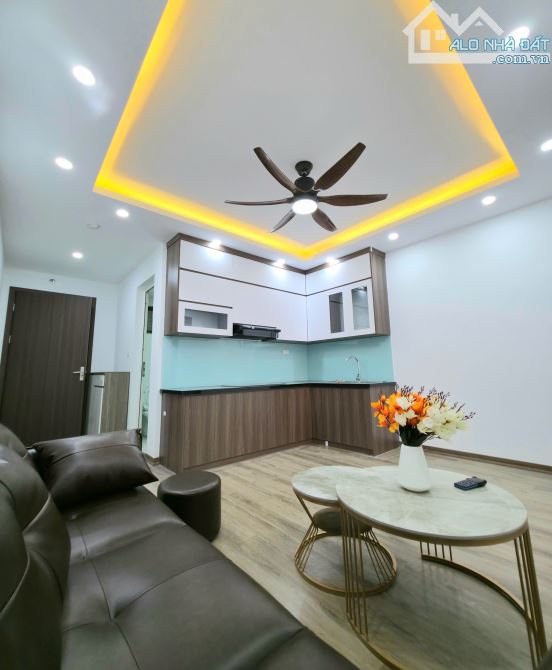 Bán Nhà Ngõ Hoàng Đạo Thành, Thanh Xuân - Nhà Dân Xây, 5 Tầng, 5 Tỷ, Sổ Đỏ Chính Chủ