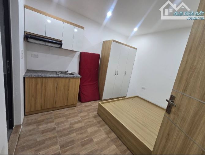 Trần cung 75M2- 7 tầng, thang máy, ccmn nhiều phòng