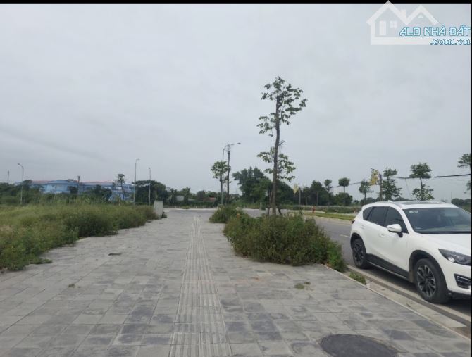 ‼️ LÔ GÓC 3 MẶT THOÁNG – ĐƯỜNG MỚI 4 LÀN –VỈA HÈ 3M -  MAI HIÊN – 80M² ‼️ 🌟