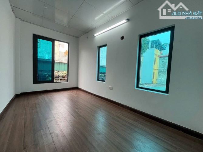 [ RẺ NHƯ CHỢ QUÊ, HƠN 5,5 TỶ x 34M2 ] BÁN NHÀ TRƯƠNG ĐỊNH, NGÕ THÔNG RỘNG 3M, KINH DOANH.