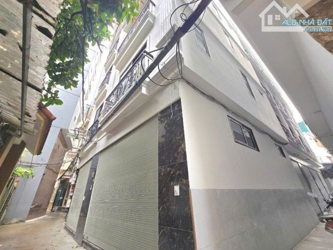 BÁN NHÀ LÔ GÓC HỒ TÙNG MẬU (GẦN ĐH THƯƠNG MẠI) - 35M2, 5 TẦNG, MT 4,8M - GIÁ 8,4 TỶ